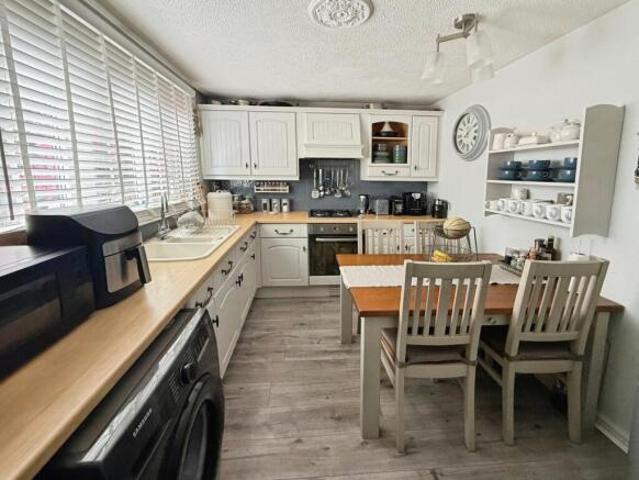 Farm for sale in Cat Hill, England