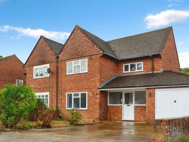 House for sale in Lower Green Esher, Blackhills