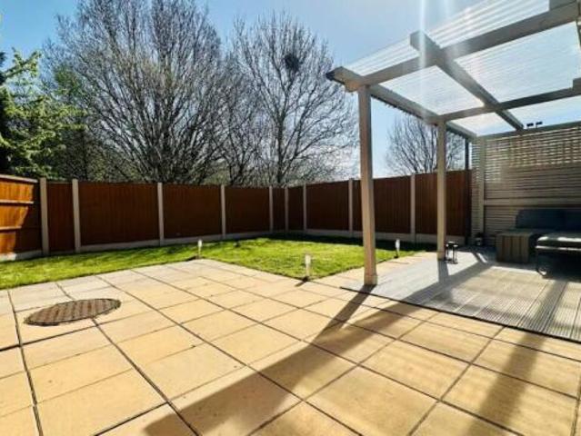 Farm for sale in Brinnington, Greater Manchester