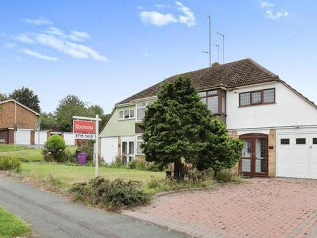 House for sale in Kingswinford, West Midlands