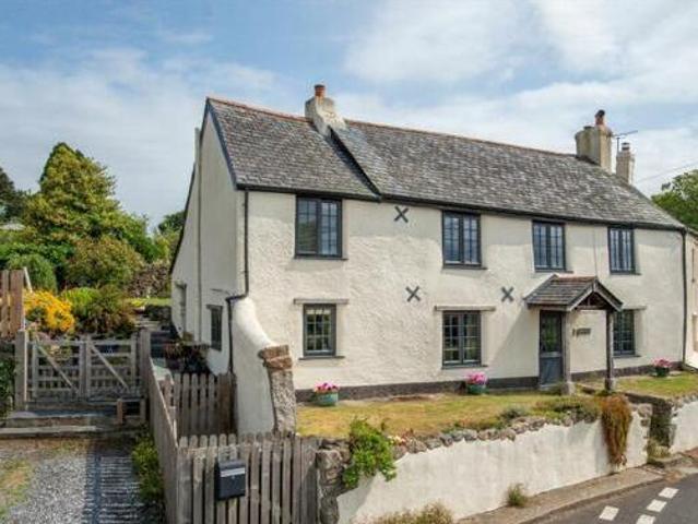 House for sale in Watergate, Devon