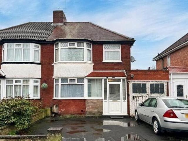 House for sale in Fallings Park, Park Village