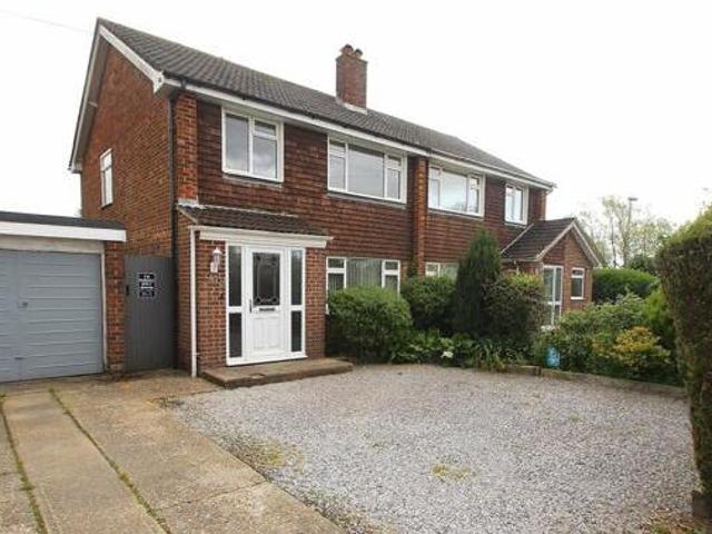 House for sale in Catisfield, Fareham