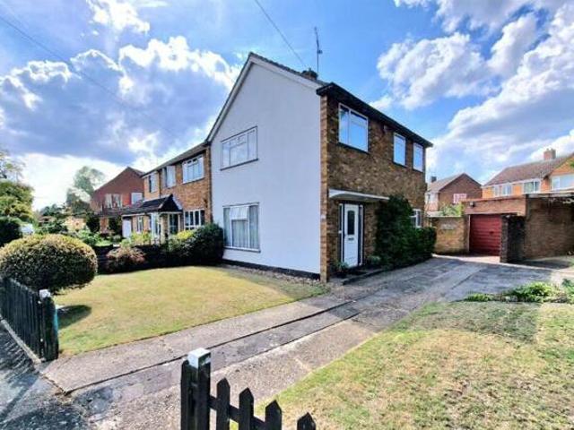 House for sale in Farnborough, Rushmoor