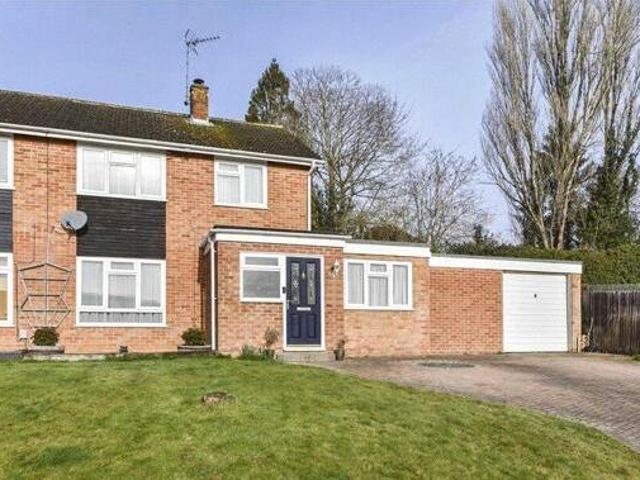 House for sale in Heath End, Waverley