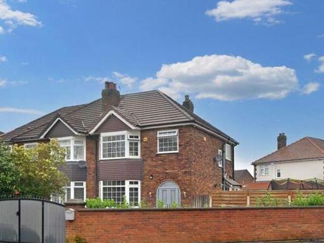 House for sale in Widnes