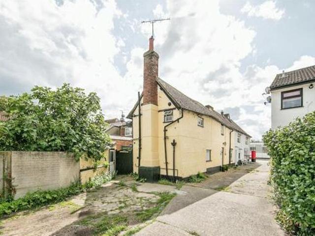 House for sale in Felixstowe, Suffolk