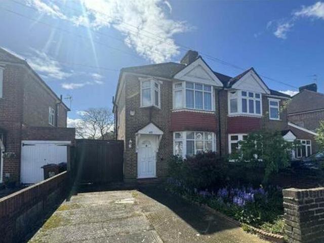 House for sale in London Borough of Hounslow, Feltham