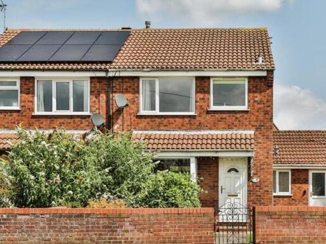 House for sale in The Pastures, Filey