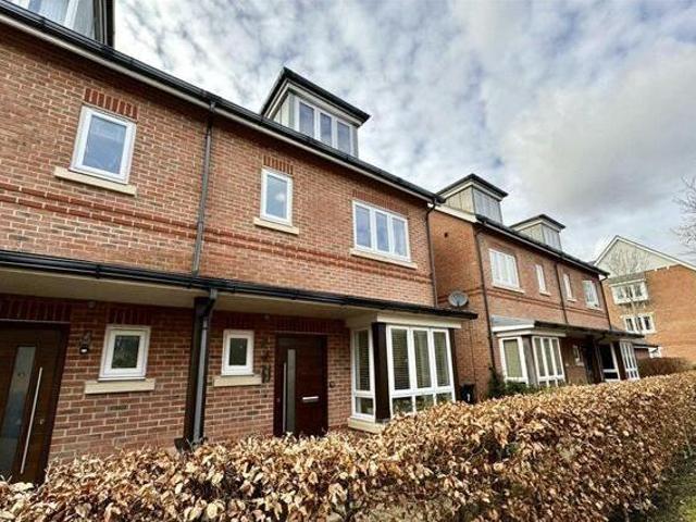 House for sale in Edenbrook, Hart