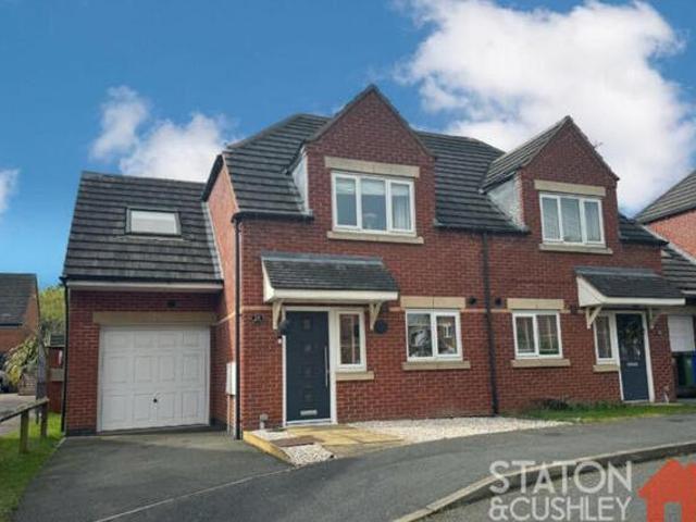 House for sale in Potters Corner, East Midlands