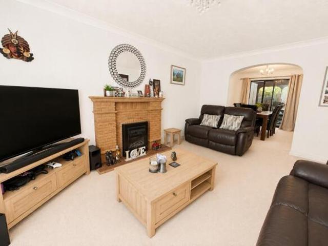 Farm for sale in Brayford, Lincolnshire