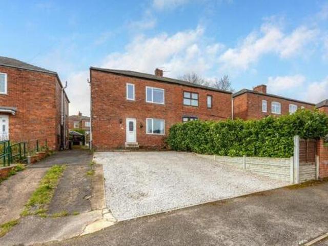 House for sale in Pogmoor, South Yorkshire