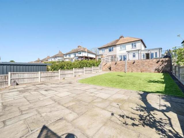 Farm for sale in Barming, Midway