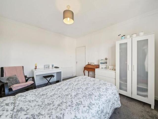 Farm for sale in Knightswood, Scotland