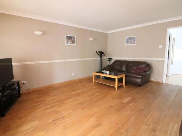 Farm for sale in Luton, England