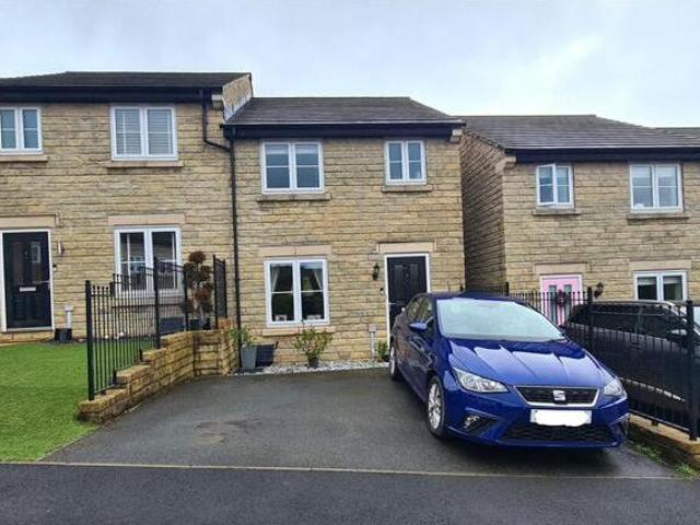 House for sale in Glossop, High Peak