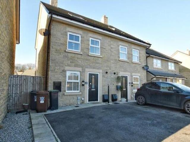 House for sale in Charlesworth, East Midlands