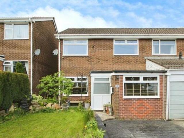 House for sale in Simmondley, Charlesworth
