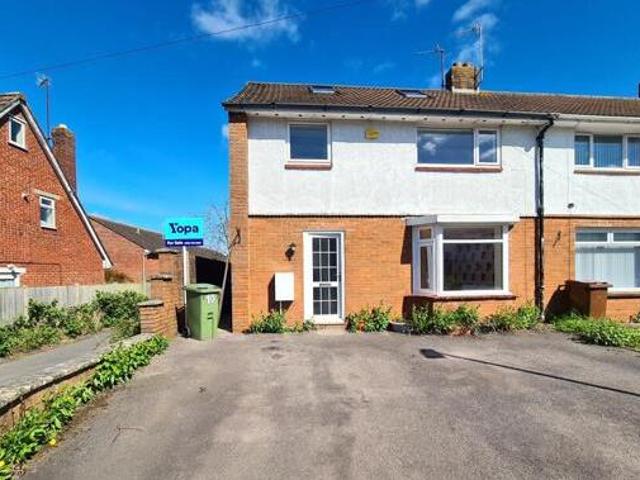 House for sale in Gloucester, Gloucestershire