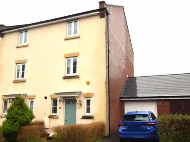 House for sale in Kingsway, Gloucester