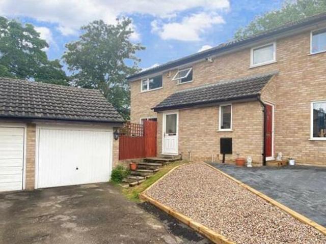 House for sale in Northampton, Northamptonshire