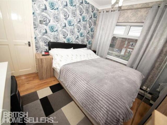 Farm for sale in Stoke-on-Trent, England