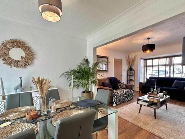 House for sale in Swindon