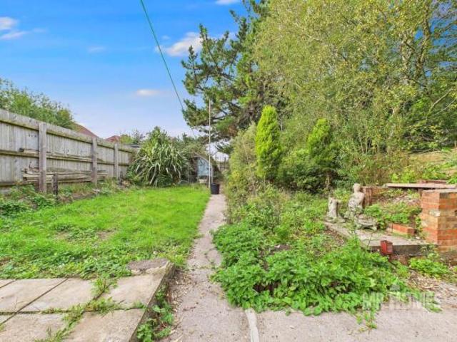 Farm for sale in Falcon Lodge, Wales