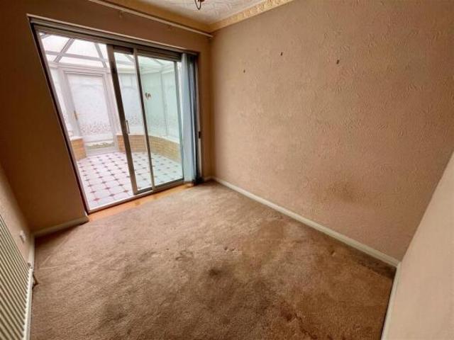 Farm for sale in Bransholme, Hull