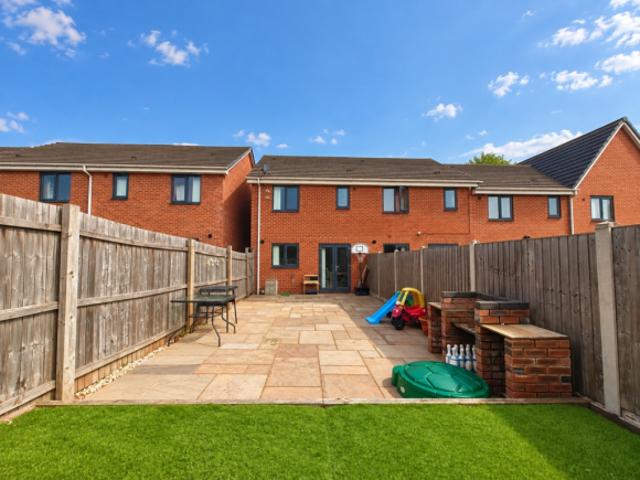 Farm for sale in Bilston, West Midlands
