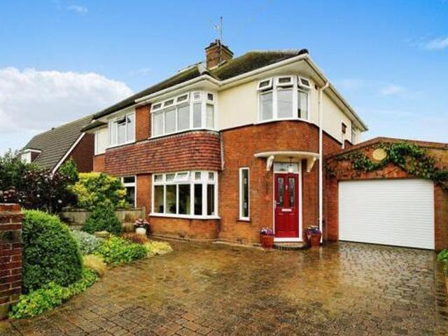 House for sale in Stokesby, Norfolk