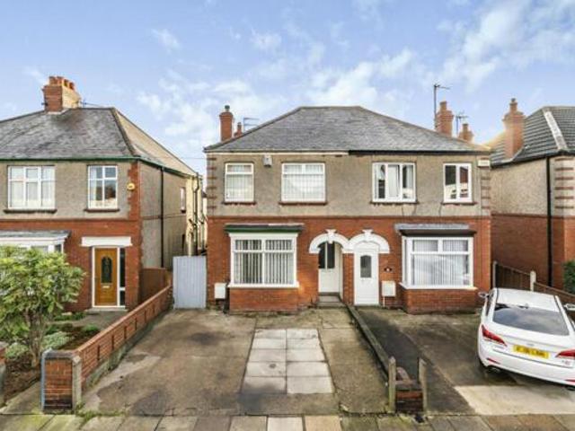 House for sale in Grimsby, North East Lincolnshire