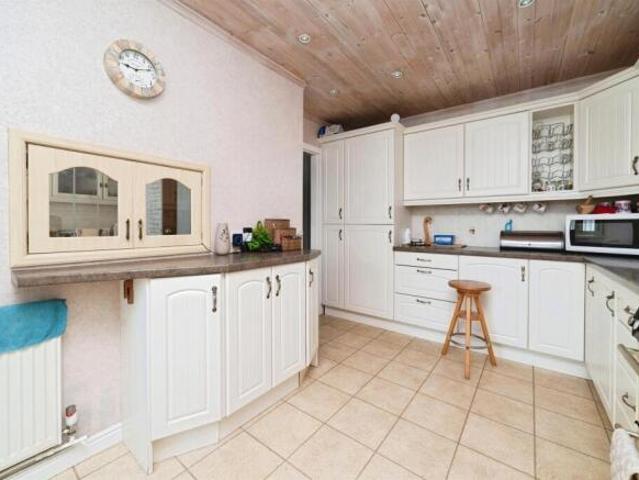 Farm for sale in Bransholme, Hull