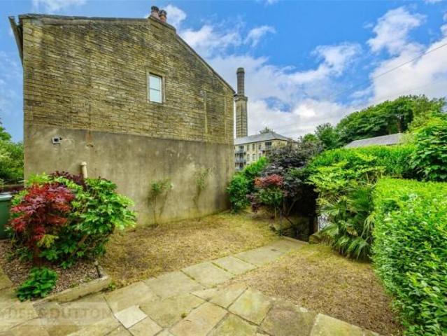 Farm for sale in Huddersfield, West Yorkshire