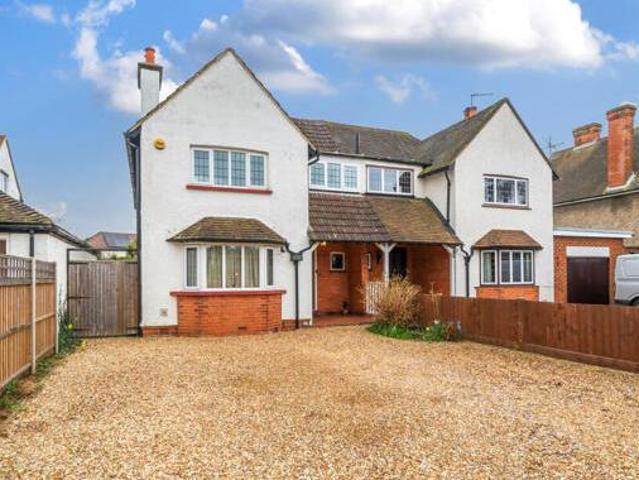 House for sale in Westborough, Surrey