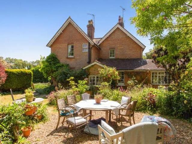 House for sale in Albury, Westborough