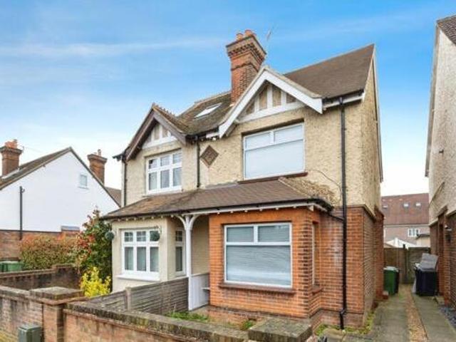 House for sale in Jacobs Well, Guildford