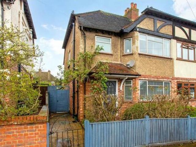 House for sale in Guildford Park, Guildford
