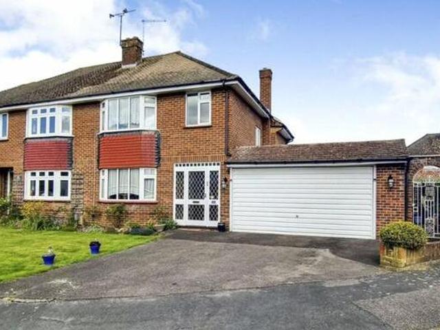 House for sale in Tongham, Guildford