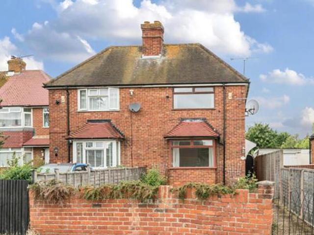 House for sale in Jacobs Well, Guildford