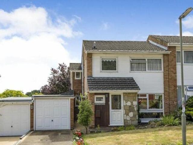 House for sale in Fairlands, Guildford