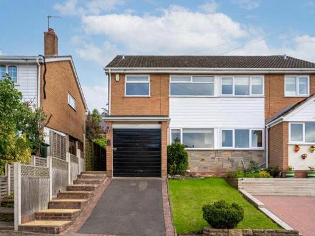 House for sale in Stourbridge, West Midlands