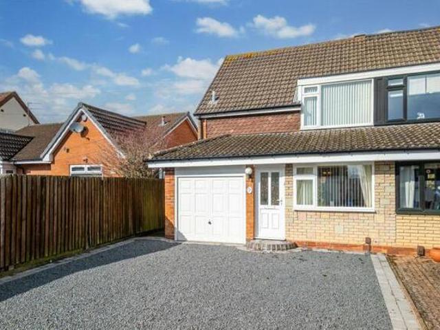 House for sale in Halesowen, West Midlands