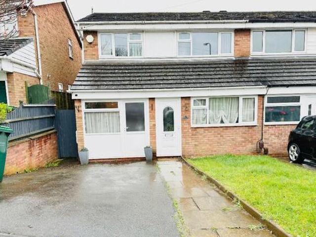 House for sale in Halesowen, West Midlands