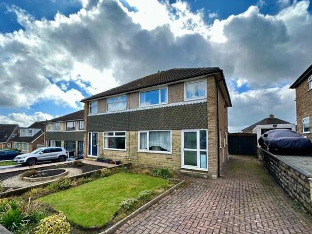 House for sale in Halifax, West Yorkshire
