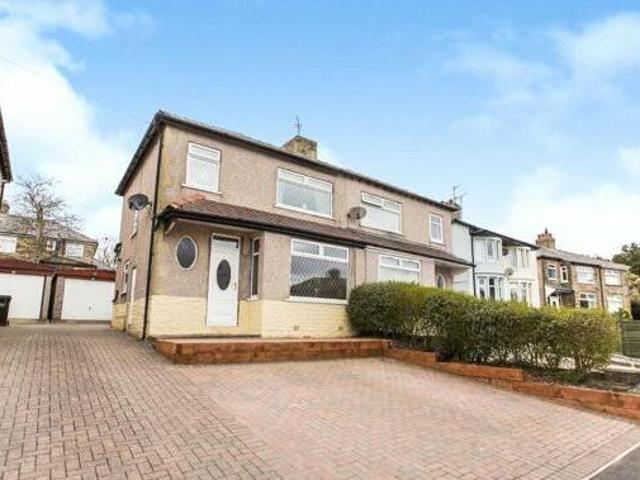 House for sale in Halifax, West Yorkshire
