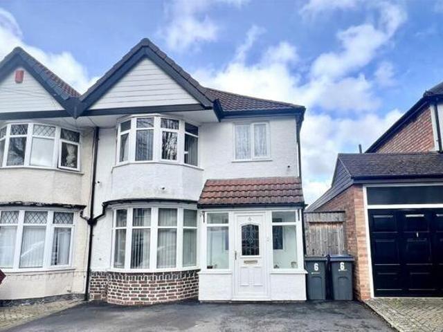 House for sale in Hall Green, West Midlands