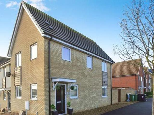House for sale in Hampton Green, Cambridgeshire