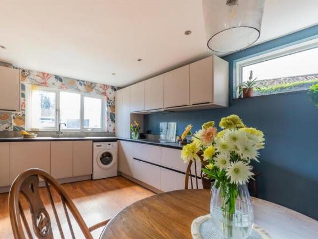 Farm for sale in Cyncoed, Wales